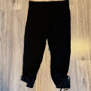 Lululemon Capri Leggings